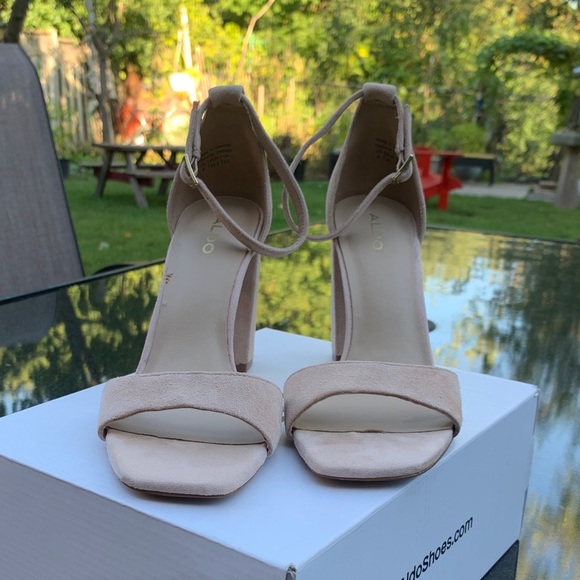 NEW NEVER WORN Aldo heels - Picture 4 of 4